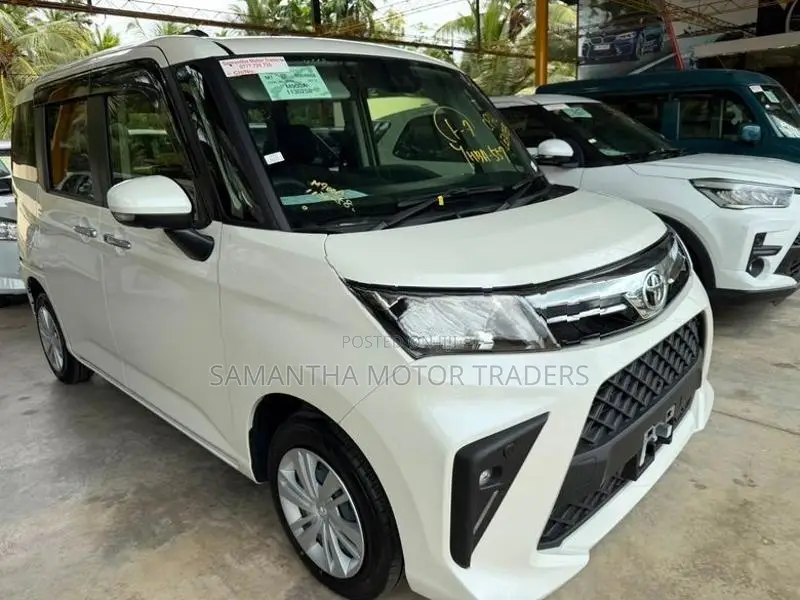 Toyota Roomy G Grade 360 camera 2024