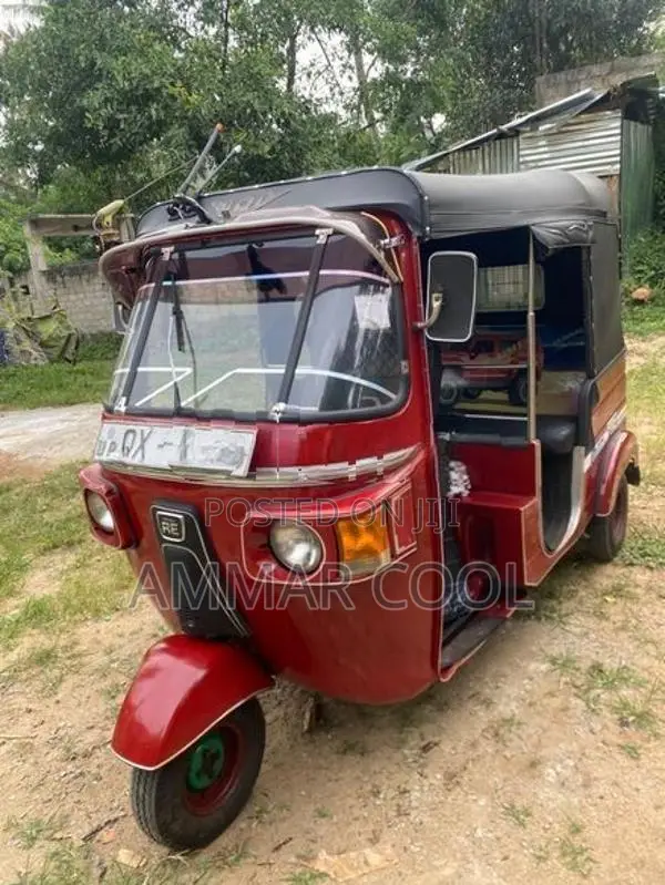 Bajaj RE 2010