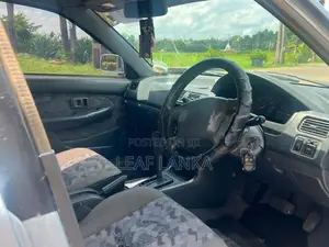 Toyota Soluna 2001
