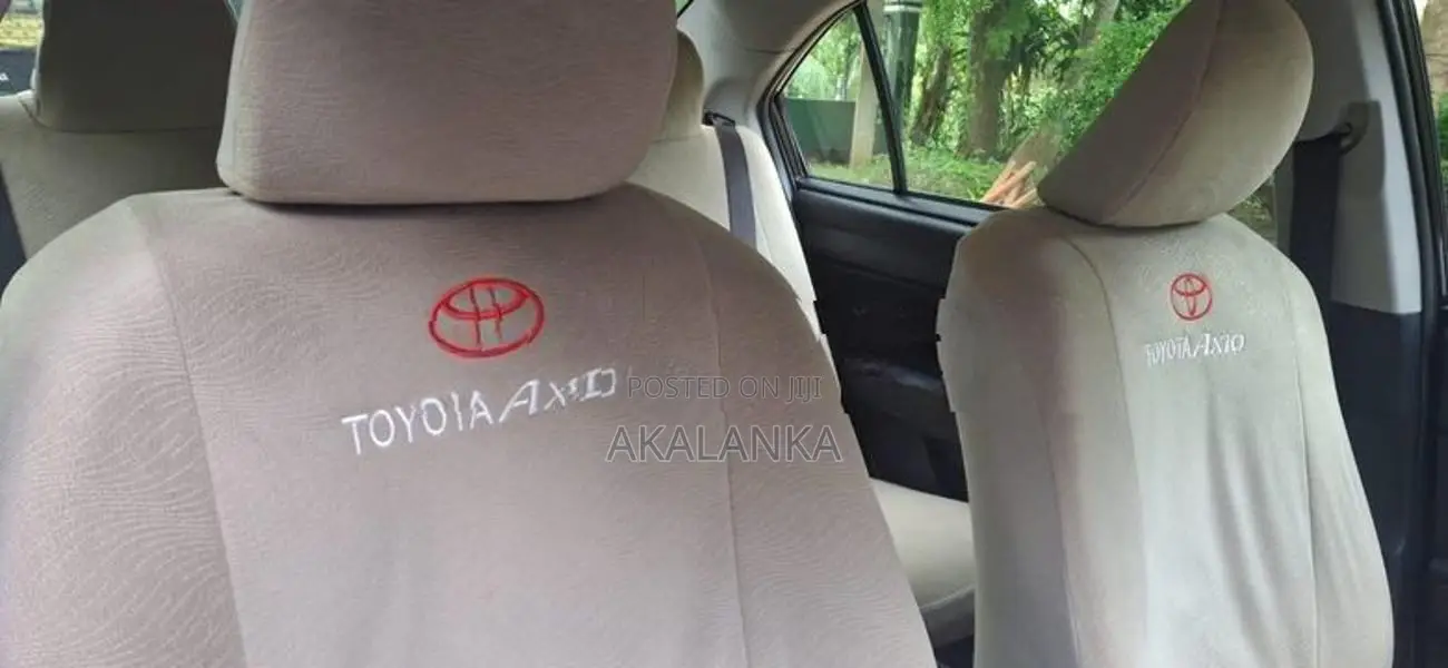 Toyota Axio 2015