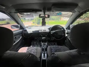 Toyota Soluna 2001
