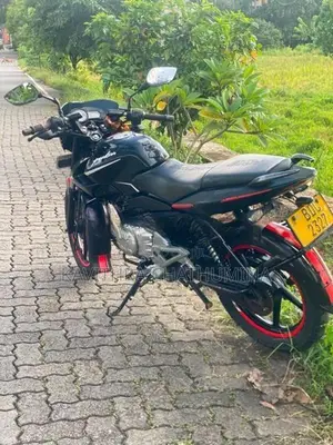 Bajaj Pulsar 135 2015