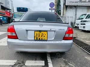 Mazda Familia 1999