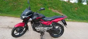 Bajaj Pulsar 150 2015
