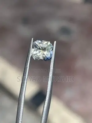 by colour sapphire