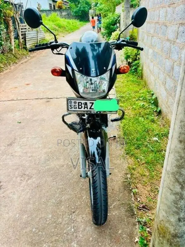 Bajaj CT100 2014