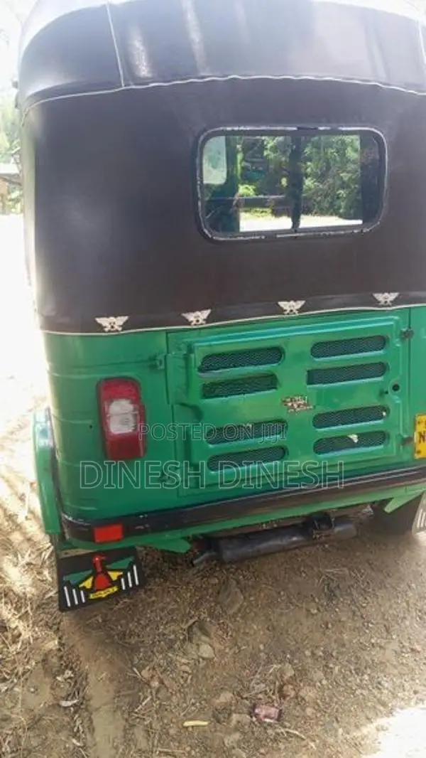 Bajaj RE 2008