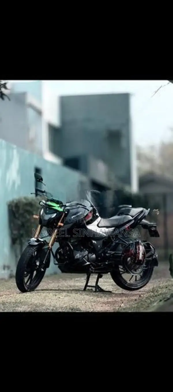 Hero Hunk 160R 2025