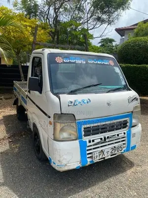 Suzuki Every 2010