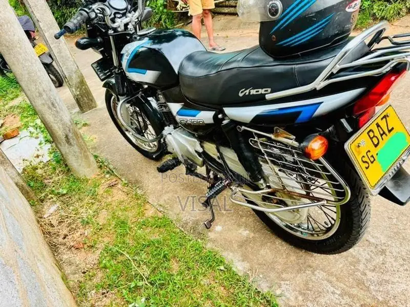 Bajaj CT100 2014