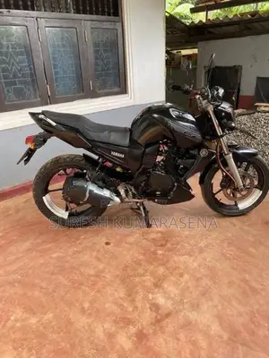Yamaha FZS V1 2012