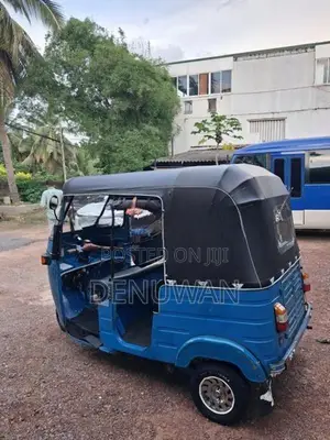 Bajaj RE 2006