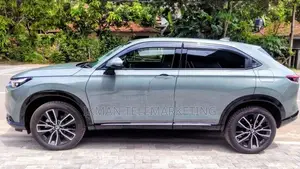 Honda Vezel 2025