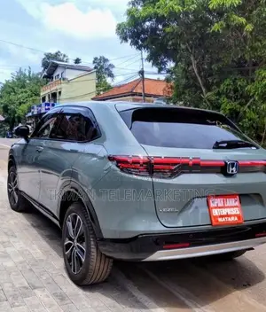Honda Vezel 2025