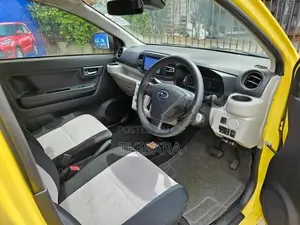 Daihatsu Mira 2017