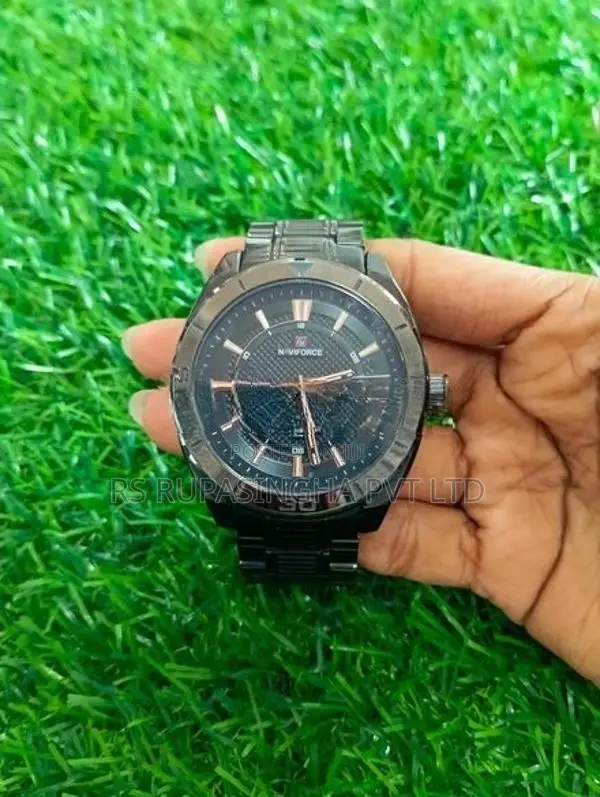 Naviforce Black Colour Hand Watch