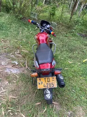 Bajaj Discover 125 2005