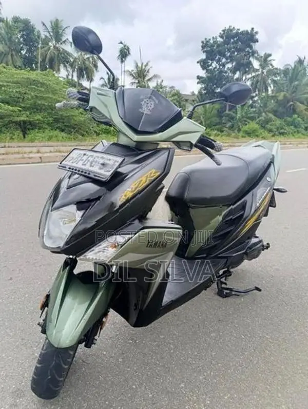 Yamaha RayZR 2017