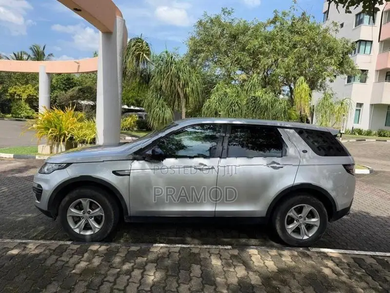 Land Rover Discovery Sport 2016