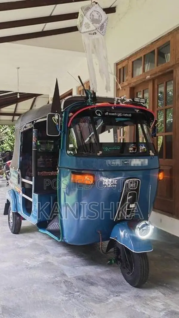 Bajaj RE 2003