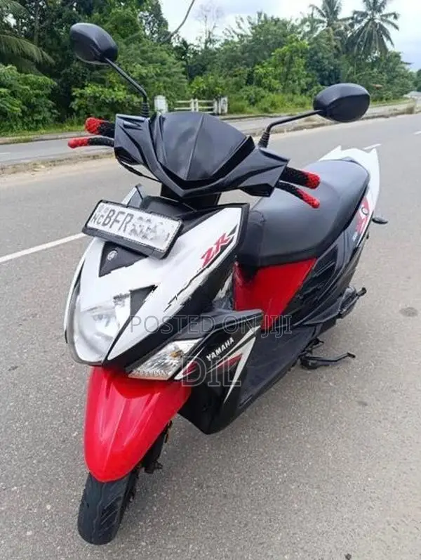 Yamaha RayZR 2017