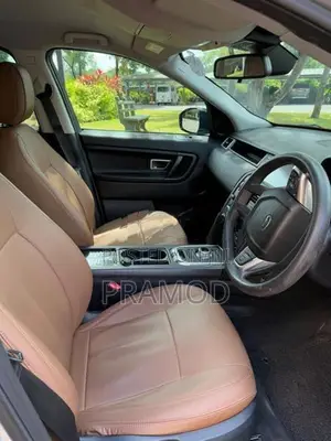 Land Rover Discovery Sport 2016