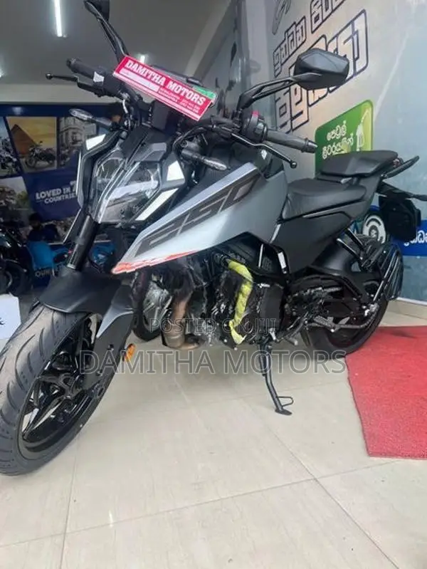 KTM Duke 250 2021