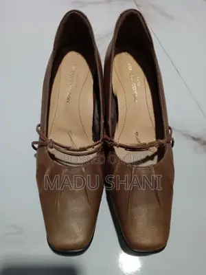 ladies shoes