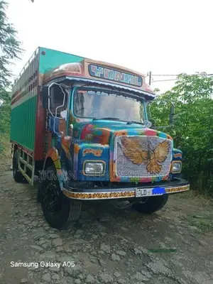 Tata 1613 2006