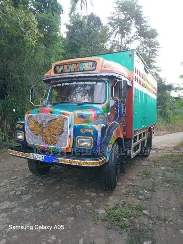 Tata 1613 2006