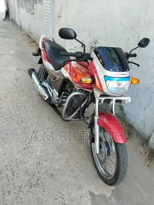 Hero CBZ 2005