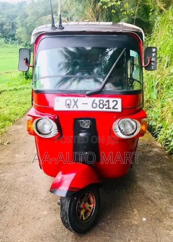 Bajaj RE 4 Stroke 2010