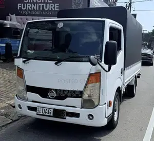 Nissan Cabstar 2015