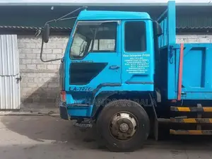 Mitsubishi Fuso 1996