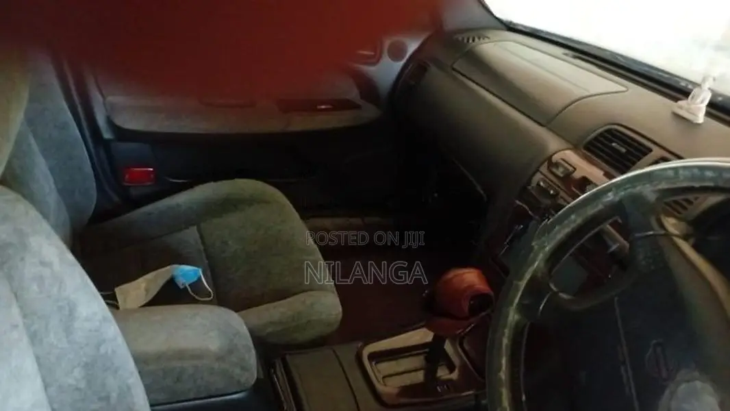 Nissan Cefiro 1999