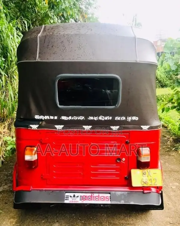 Bajaj RE 4 Stroke 2010