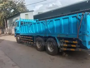 Mitsubishi Fuso 1996