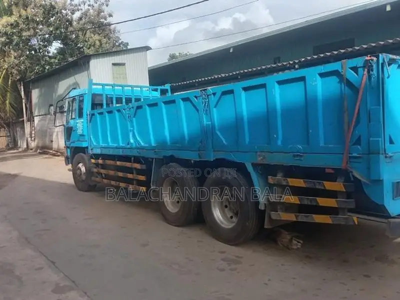 Mitsubishi Fuso 1996