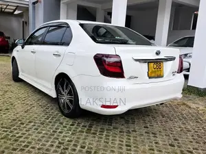 Toyota Axio WXB 2017