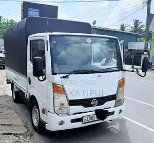 Nissan Cabstar 2015