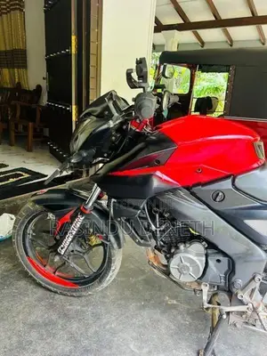 Bajaj Pulsar NS160 2017
