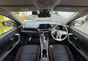 Toyota Raize Hybrid 1.2L F.Loaded 2025