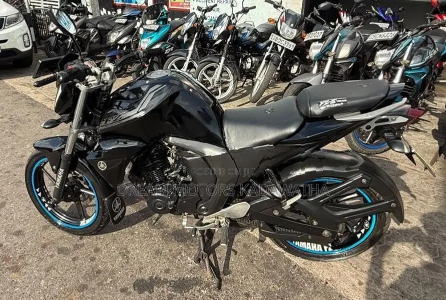 Yamaha FZs V2 2017
