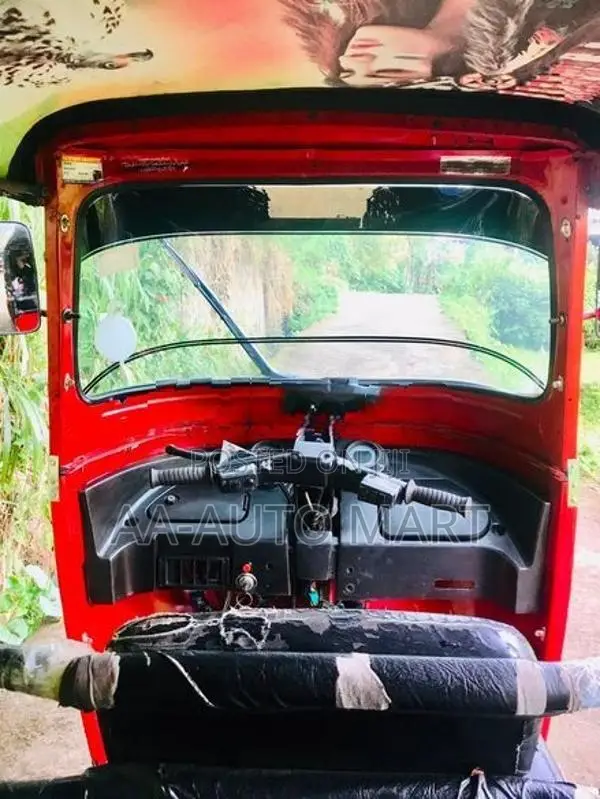 Bajaj RE 4 Stroke 2010