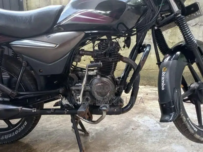 Bajaj Platina 100 2016