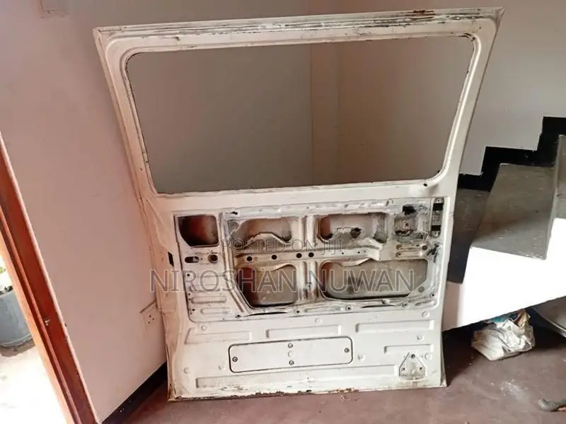 Town Ace Side Door