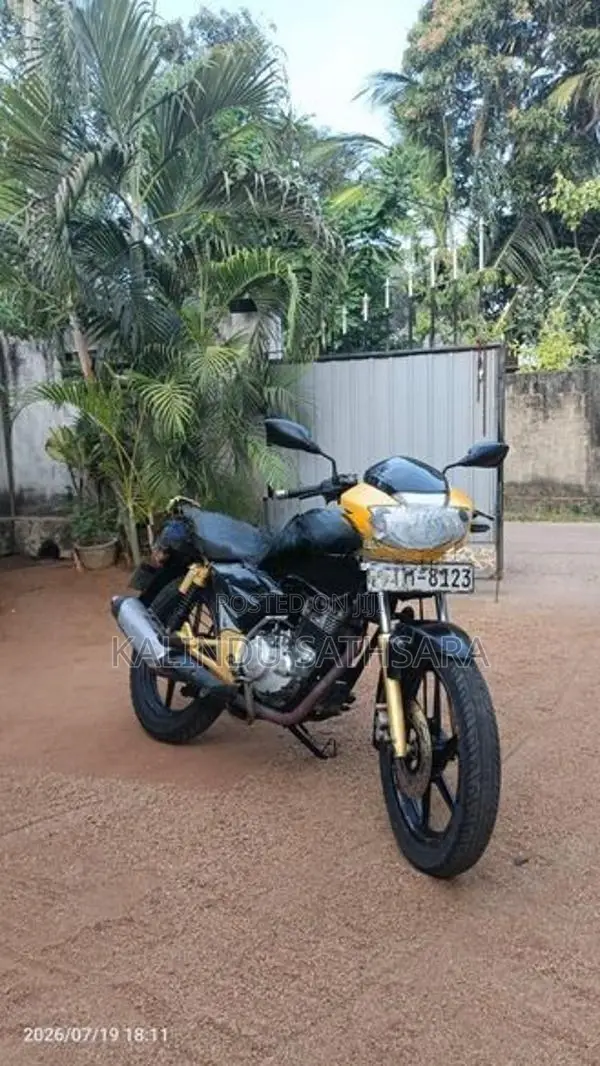 TVS Apache 2007