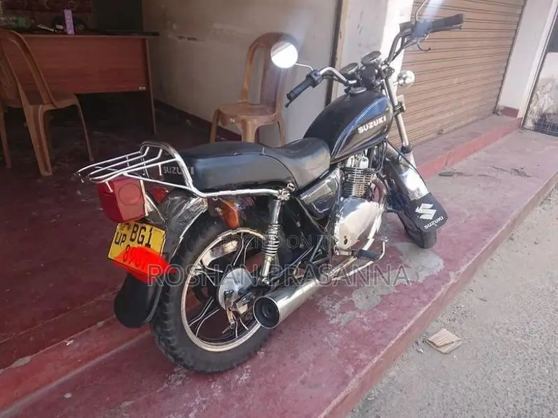Suzuki GN 125 2017