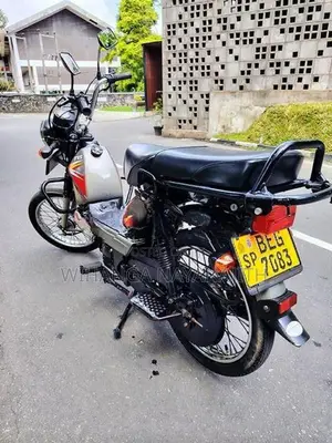 TVS XL 100 2016