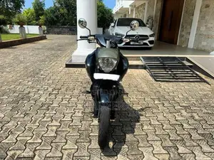 Suzuki Intruder ABS 2019